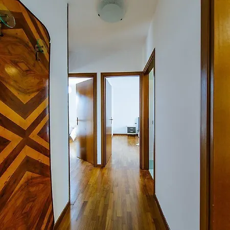 Lägenhet Romy Charmy Flat